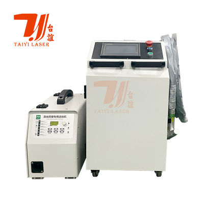 1000W 1500W 2000W पोर्टेबल 4 IN 1 लेजर मशीन हैंडहेल्ड लेजर कटिंग सफाई वेल्डिंग मशीन