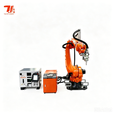 KUKA KR35 6-अक्ष रोबोटिक लेजर वेल्डिंग मशीन 4000W ऑटो बॉडी और धातु निर्माण के लिए आईपीजी फाइबर लेजर स्रोत