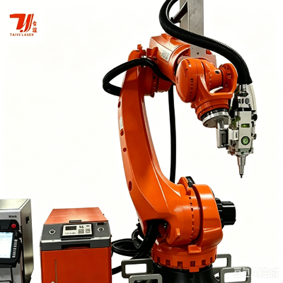 KUKA 6-अक्ष रोबोट 4000W IPG लेजर वेल्डिंग उपकरण धातु इकट्ठा के जटिल 3 डी वेल्डिंग के लिए